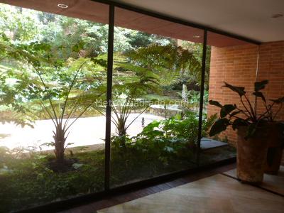 Apartamento de 2 alcobas en venta en Bosque Medina, Bogotá, 213 m² · foto 4 de 20