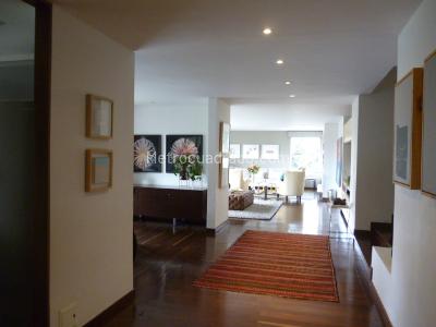 Apartamento de 3 alcobas en venta en Bosque Medina, Bogotá, 206 m² · foto 4 de 19