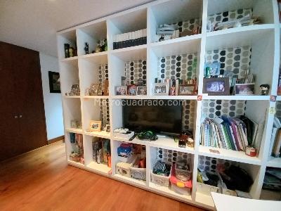 Apartamento de 3 alcobas en venta en Sierras Del Moral, Bogotá, 209 m² · foto 10 de 20