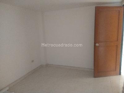 Apartamento en venta en Villa Gladys, Bogotá · foto 9 de 13