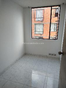 Apartamento de 3 alcobas en venta en Parque Campestre, Soacha, 45 m² · foto 11 de 20