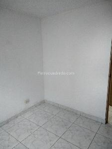 Apartamento de 3 alcobas en venta en Parque Campestre, Soacha, 45 m² · foto 13 de 20
