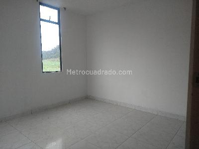 Apartamento de 3 alcobas en venta en Parque Campestre, Soacha, 45 m² · foto 14 de 20