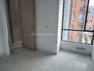 Apartamento de 3 alcobas en venta en Parque Campestre, Soacha, 45 m² · foto 17 de 20