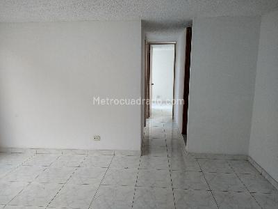 Apartamento de 3 alcobas en venta en Parque Campestre, Soacha, 45 m² · foto 6 de 20