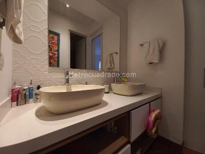 Apartamento de 4 alcobas en venta en Sierras Del Moral, Bogotá, 407 m² · foto 19 de 20