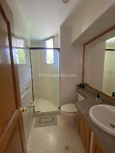 Apartamento de 5 alcobas en venta en El Peñon, Girardot, 262 m² · foto 4 de 19
