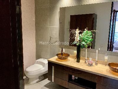 Casa de 3 alcobas en venta en Cerros Altos De Suba, Bogotá, 241 m² · foto 3 de 20