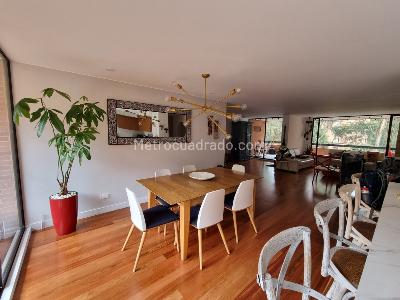 Apartamento de 3 alcobas en venta en Sierras Del Moral, Bogotá, 209 m² · foto 10 de 19