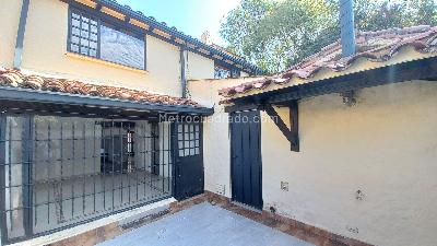 Casa de 3 alcobas en venta en Santa Coloma, Bogotá, 192 m² · foto 15 de 20