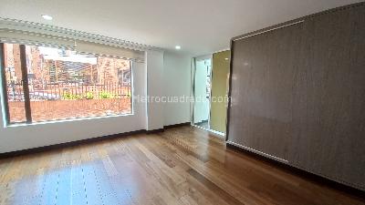 Apartamento de 3 alcobas en venta en Santa Paula, Bogotá, 168 m² · foto 7 de 14