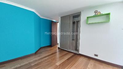Apartamento de 3 alcobas en venta en Santa Paula, Bogotá, 168 m² · foto 11 de 14