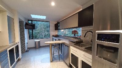 Apartamento de 4 alcobas en venta en Sierras Del Moral, Bogotá, 375 m² · foto 2 de 20