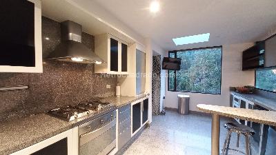 Apartamento de 4 alcobas en venta en Sierras Del Moral, Bogotá, 375 m² · foto 3 de 20