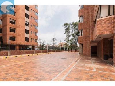 Apartamento de 4 alcobas en venta en Recodo Country, Bogotá, 238 m² · foto 15 de 15
