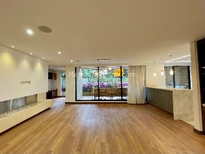 Apartamento de 3 alcobas en venta en Cerros De Suba, Bogotá, 241 m² · foto 11 de 20