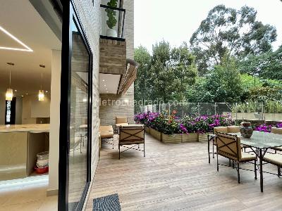 Apartamento de 3 alcobas en venta en Cerros De Suba, Bogotá, 241 m² · foto 15 de 20