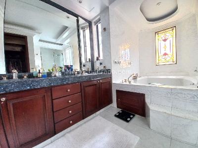 Apartamento de 4 alcobas en venta en Sierras Del Moral, Bogotá, 392 m² · foto 13 de 19