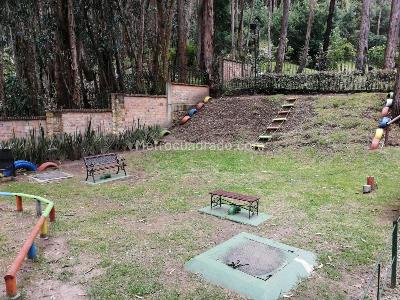 Apartamento de 4 alcobas en venta en Sierras Del Moral, Bogotá, 392 m² · foto 16 de 19