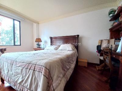 Apartamento de 4 alcobas en venta en Sierras Del Moral, Bogotá, 392 m² · foto 7 de 19