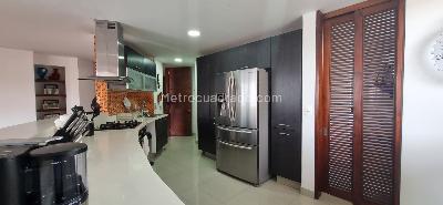 Apartamento en venta en Santa Barbara, Bogotá · foto 6 de 20