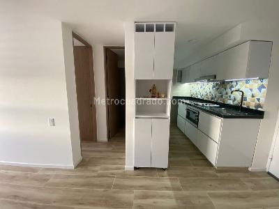 Apartamento de 1 alcoba en arriendo en Usaquen, Bogotá, 29 m² · foto 3 de 16