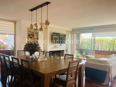 Apartamento de 3 alcobas en venta en La Cabrera, Bogotá, 220 m² · foto 14 de 20