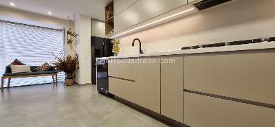 Apartamento de 3 alcobas en venta en Sierras Del Moral, Bogotá, 243 m² · foto 3 de 20