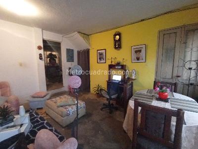 Casa en venta en Alfonso Lopez, Bogotá · foto 2 de 20