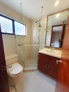 Apartamento de 3 alcobas en venta en Bella Vista Norte, Bogotá, 176 m² · foto 13 de 15