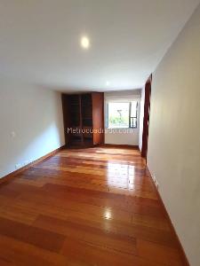 Apartamento de 3 alcobas en venta en Bella Vista Norte, Bogotá, 176 m² · foto 12 de 15
