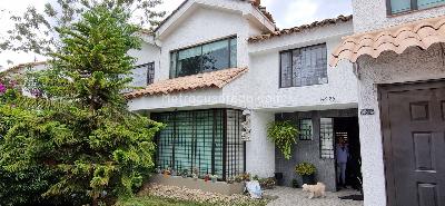 Casa de 3 alcobas en venta en Cedro Golf, Bogotá, 220 m² · foto 3 de 20