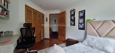 Apartamento de 3 alcobas en venta en Sierras Del Moral, Bogotá, 183 m² · foto 16 de 20