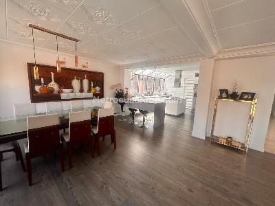 Apartamento de 3 alcobas en venta en Chico San Patricio, Bogotá, 214 m² · foto 6 de 20