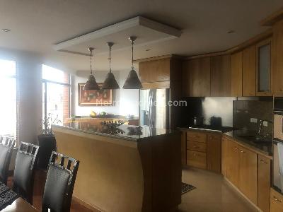 Apartamento de 3 alcobas en venta en Santa Barbara Alta, Bogotá, 280 m² · foto 19 de 20