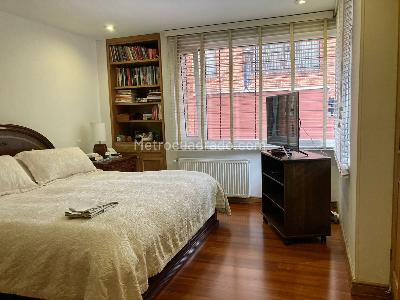 Apartamento en venta en Las Rosales, Bogotá · foto 10 de 18