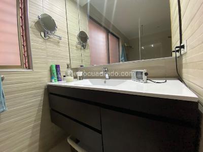 Apartamento en venta en Las Rosales, Bogotá · foto 5 de 18