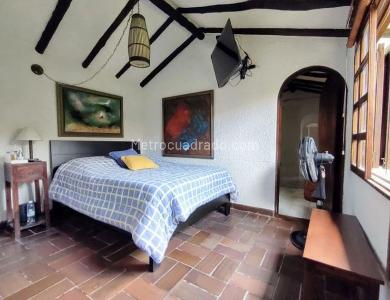 Casa de 4 alcobas en venta en Aparco San Francisco, Ibagué · foto 11 de 20