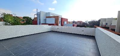 Casa de 3 alcobas en venta en Senderos De Canelon, Cajicá, 376 m² · foto 14 de 20