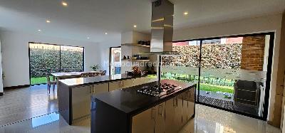 Casa de 3 alcobas en venta en Senderos De Canelon, Cajicá, 376 m² · foto 6 de 20
