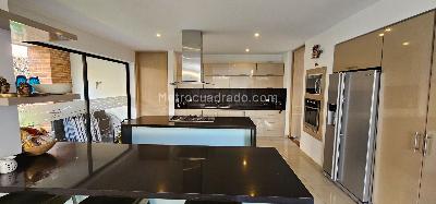 Casa de 3 alcobas en venta en Senderos De Canelon, Cajicá, 376 m² · foto 7 de 20