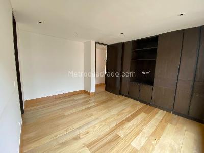 Apartamento de 3 alcobas en venta en Rosales Bella Vista, Bogotá, 284 m² · foto 7 de 20
