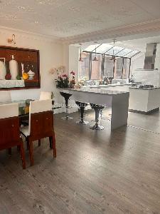 Apartamento de 3 alcobas en venta en Santa Barbara Occidental Santa Barbara, Bogotá, 214 m² · foto 3 de 19