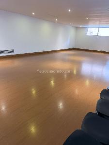 Apartamento de 4 alcobas en venta en Los Rosales, Bogotá, 375 m² · foto 17 de 18