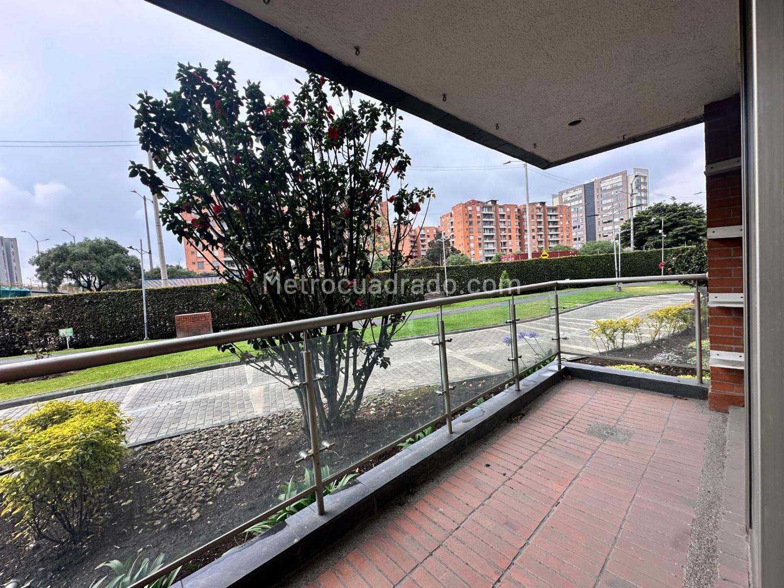 Apartaestudio en Venta  CIUDAD SALITRE ORIENTAL