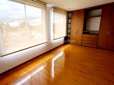 Casa de 4 alcobas en venta en Contador De Alameda, Bogotá, 250 m² · foto 9 de 15
