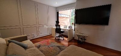 Apartamento de 3 alcobas en venta en Sierras Del Moral, Bogotá, 245 m² · foto 10 de 19