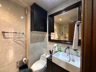 Apartamento de 3 alcobas en venta en Chico Norte, Bogotá, 133 m² · foto 8 de 20
