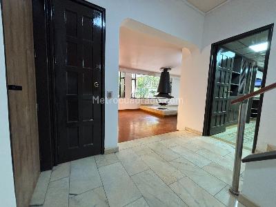 Apartamento en venta en Chico Norte, Bogotá · foto 2 de 20