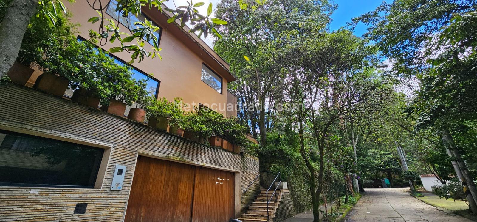 Casa de 5 habitaciones en venta en Bosque Izquierdo Raqueta, Bogotá — imagen 1 de 20